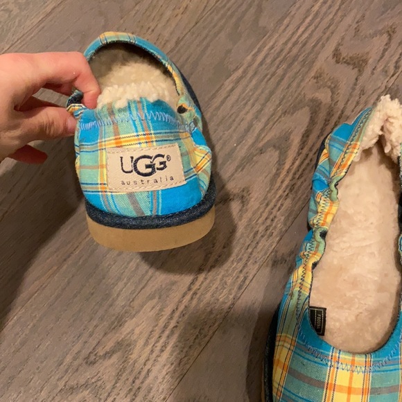 Ugg skimmer flats (kid’s size 3/ women’s size 5) - Picture 3 of 9